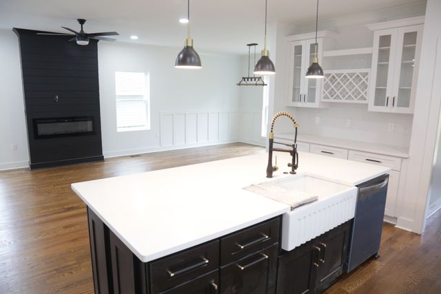 2226A Fox Ave, Nashville, TN 37210