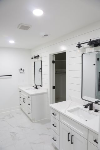 2226A Fox Ave, Nashville, TN 37210