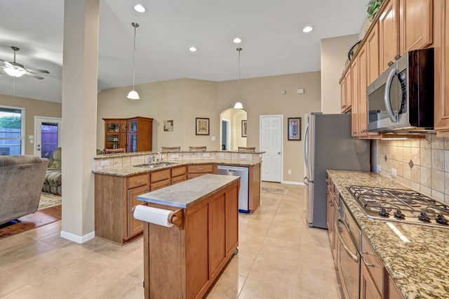 21394 Kings Mill Lane, Kingwood, TX 77339