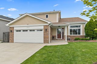 1041 N Cardinal Drive, Palatine, IL 60074
