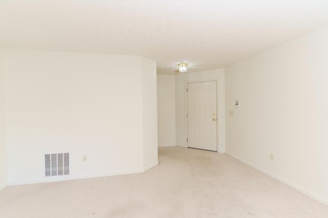 1465 Atlanta Court, 202, Florence, KY 41042