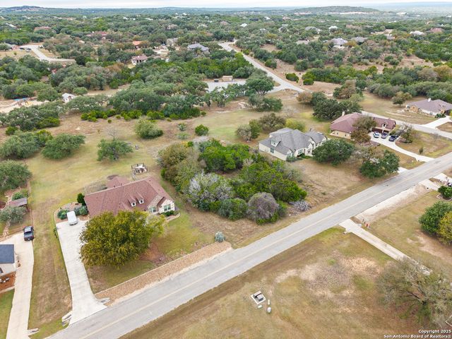 737 Long Meadow, Spring Branch, TX 78070