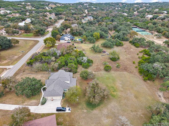 737 Long Meadow, Spring Branch, TX 78070