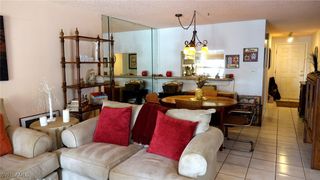 5579 Rattlesnake Hammock RD #B9, Naples, FL 34113
