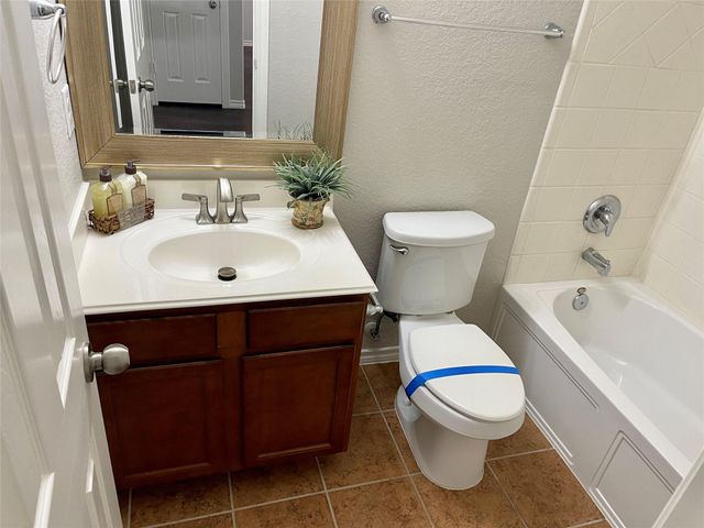 9122 River Dale Canyon Lane, Humble, TX 77338