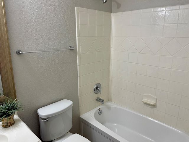 9122 River Dale Canyon Lane, Humble, TX 77338