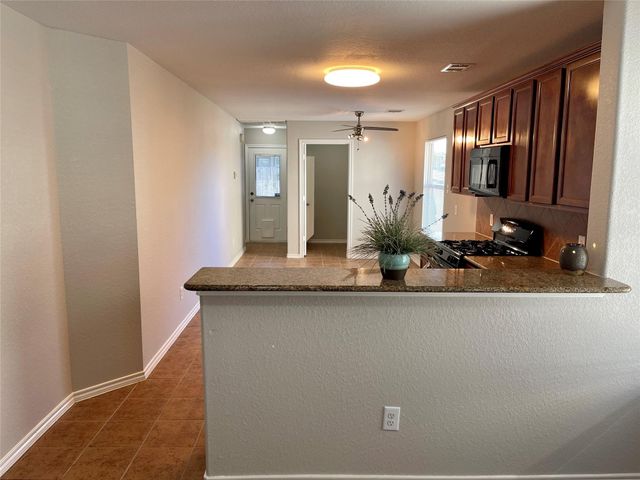 9122 River Dale Canyon Lane, Humble, TX 77338