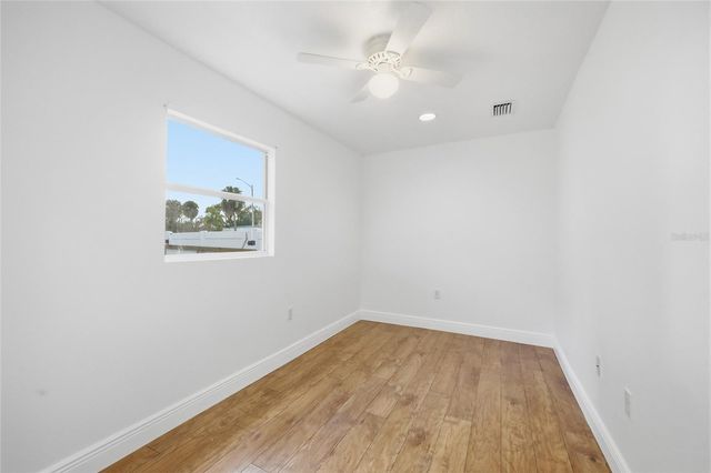 1021 11TH STREET, St Cloud, FL 34769