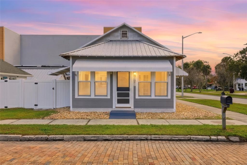 1021 11TH STREET, St Cloud, FL 34769