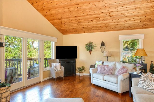 583 Plymouth Street, Cambria, CA 93428