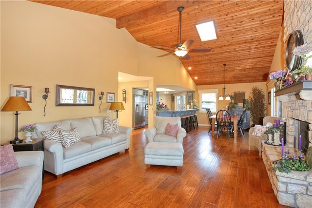 583 Plymouth Street, Cambria, CA 93428