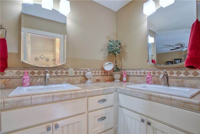 583 Plymouth Street, Cambria, CA 93428