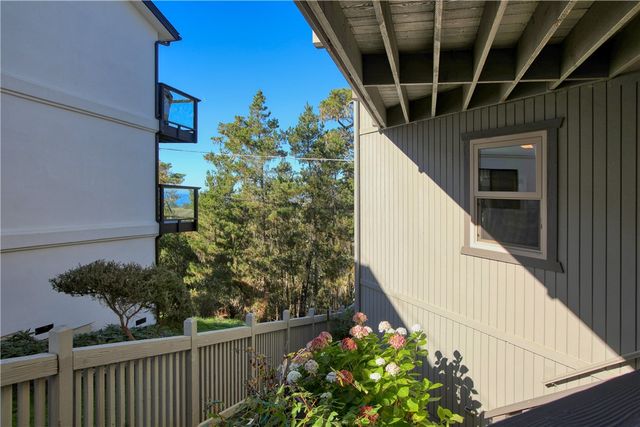 583 Plymouth Street, Cambria, CA 93428