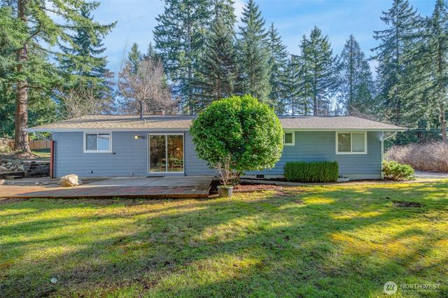 13808 Cascadian Way, Everett, WA 98208