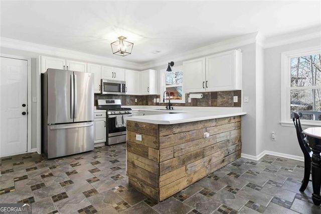 5175 Shotwell Street, Woodstock, GA 30188