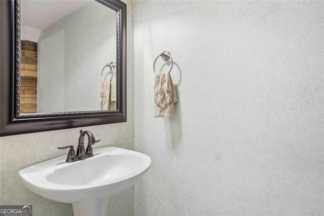 5175 Shotwell Street, Woodstock, GA 30188