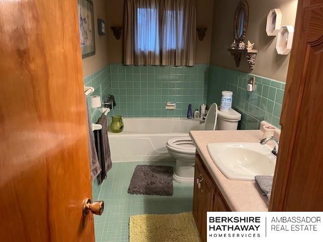 3419 Madison Street, Omaha, NE 68107