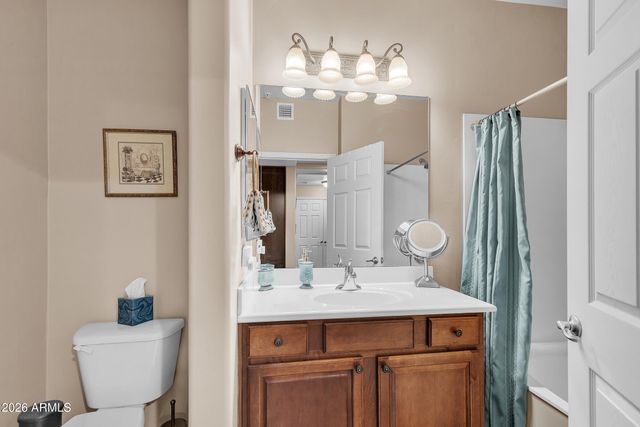 5450 E DEER VALLEY Drive E 1201, Phoenix, AZ 85054