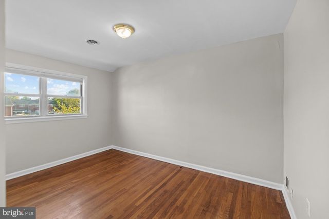 136 BLADEN RD, Essex, MD 21221