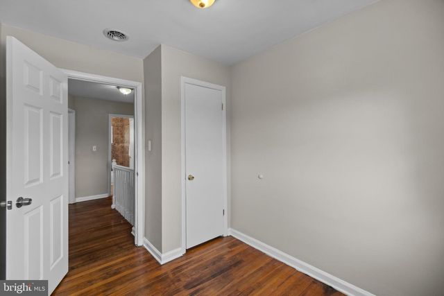 136 BLADEN RD, Essex, MD 21221