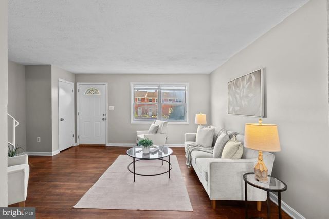 136 BLADEN RD, Essex, MD 21221