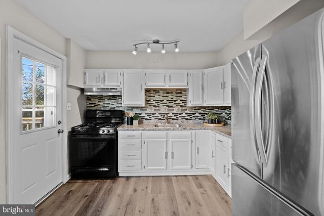 136 BLADEN RD, Essex, MD 21221