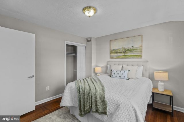 136 BLADEN RD, Essex, MD 21221