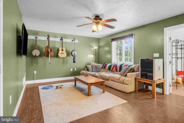 199 NEILL RUN RD, Delta, PA 17314