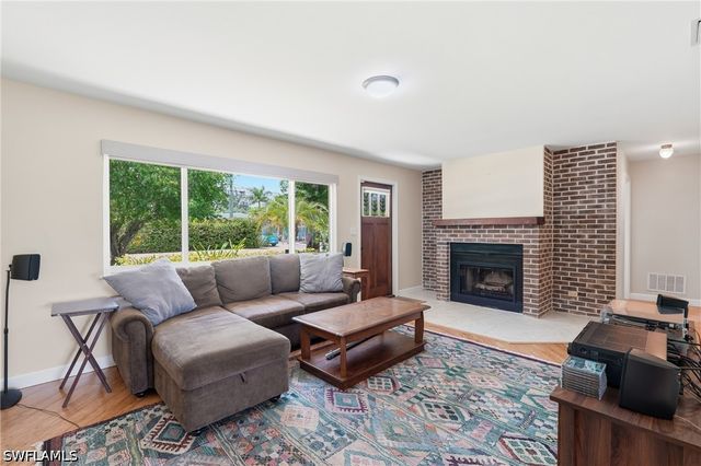 1316 Rordon AVE, Naples, FL 34103