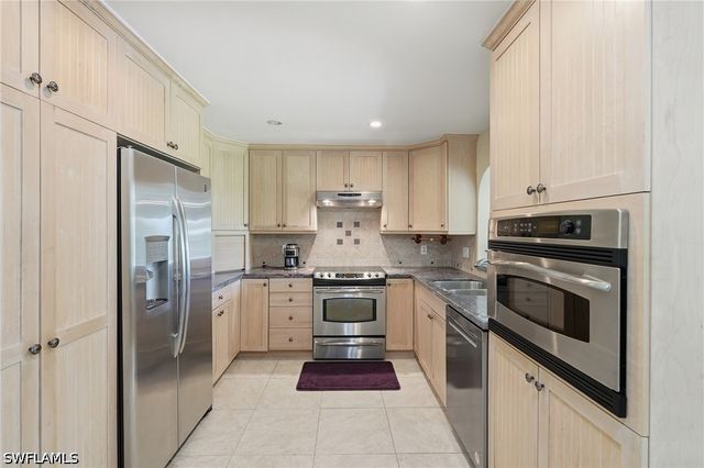 1316 Rordon AVE, Naples, FL 34103