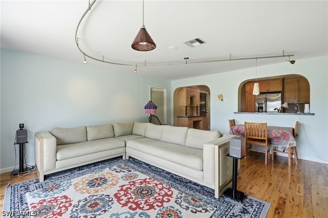 1316 Rordon AVE, Naples, FL 34103