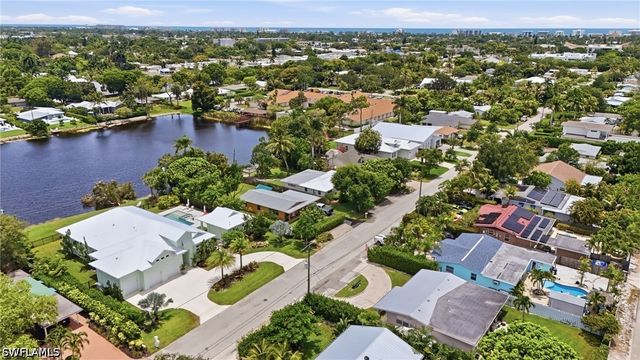1316 Rordon AVE, Naples, FL 34103