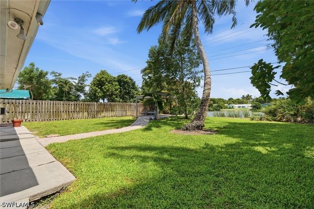 1316 Rordon AVE, Naples, FL 34103