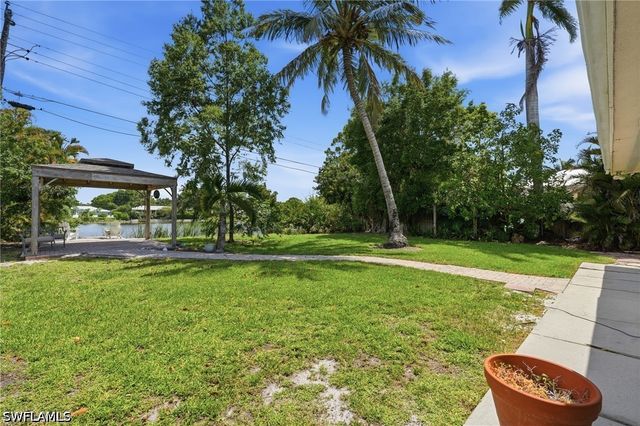 1316 Rordon AVE, Naples, FL 34103