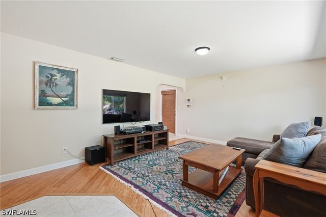 1316 Rordon AVE, Naples, FL 34103