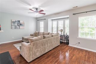 1216 Park Pass Way, Suwanee, GA 30024