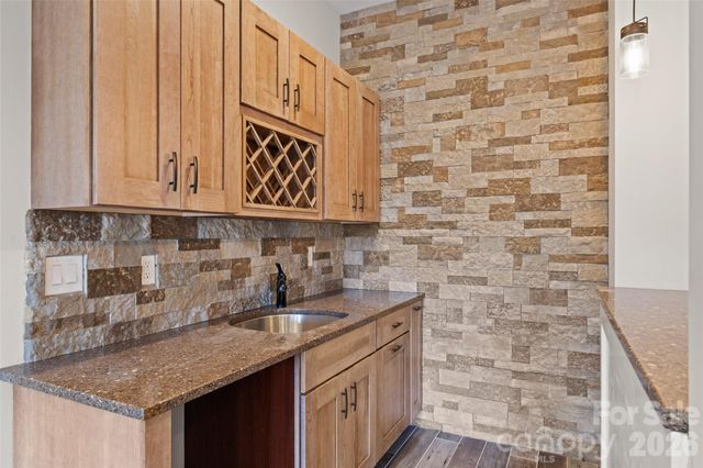 12039 Spinnaker Drive, Tega Cay, SC 29708