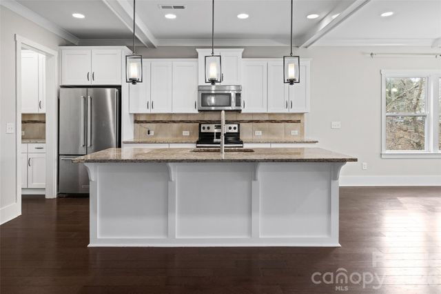 12039 Spinnaker Drive, Tega Cay, SC 29708