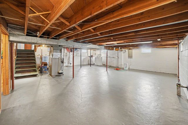 9780 Garfield Road, Freeland, MI 48623