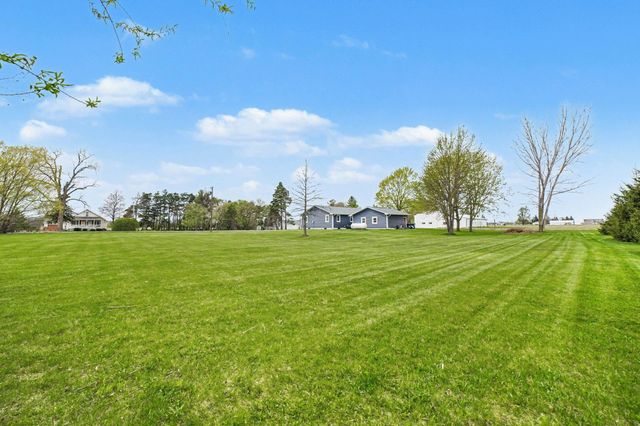 9780 Garfield Road, Freeland, MI 48623