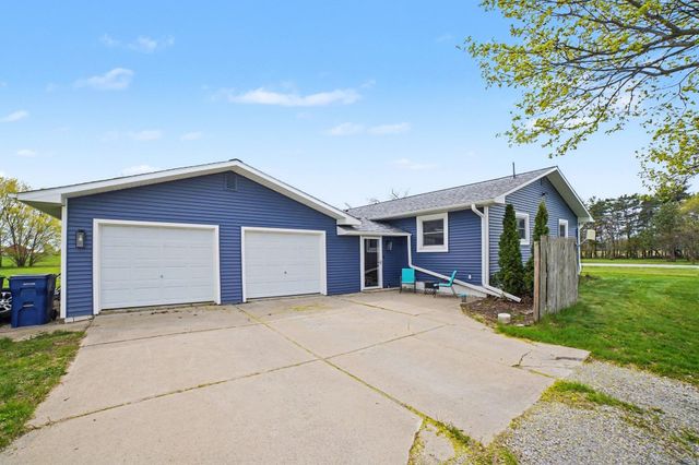 9780 Garfield Road, Freeland, MI 48623