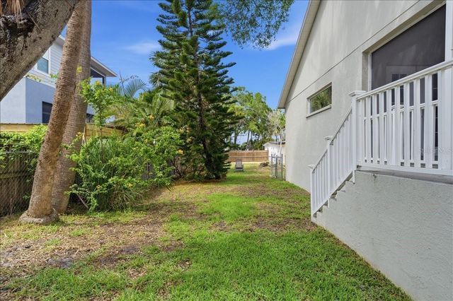 7305 S SWOOPE STREET, Tampa, FL 33616