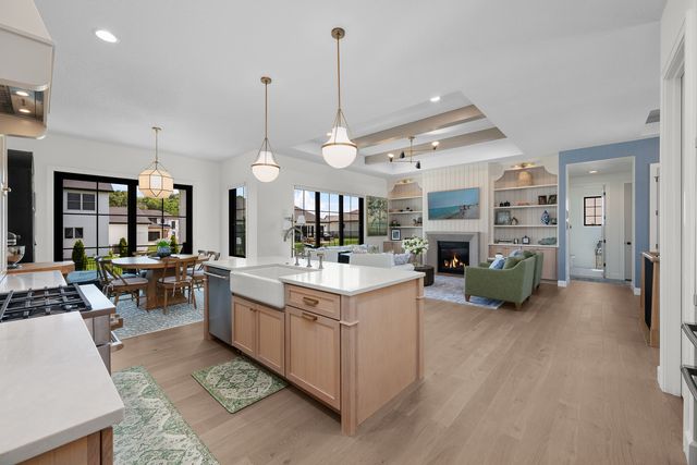 7131 Alvie Lane, Bettendorf, IA 52722