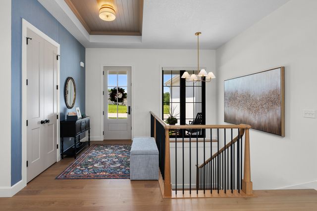 7131 Alvie Lane, Bettendorf, IA 52722
