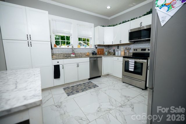 1206 N CHURCH Drive, Salisbury, NC 28144