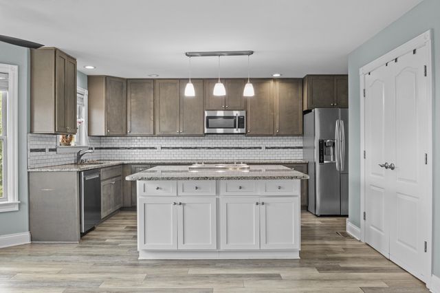 2024 Indigo Drive, Richmond, KY 40475