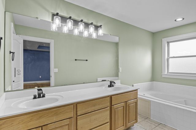 2024 Indigo Drive, Richmond, KY 40475