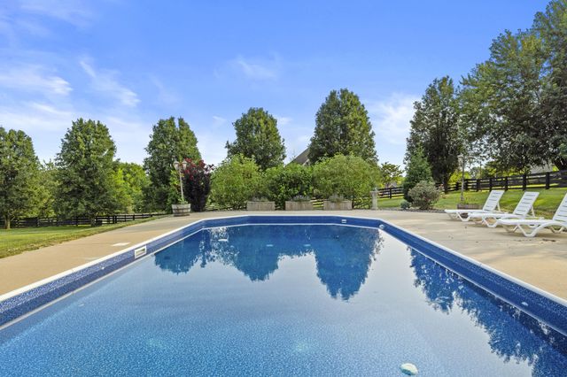 2024 Indigo Drive, Richmond, KY 40475