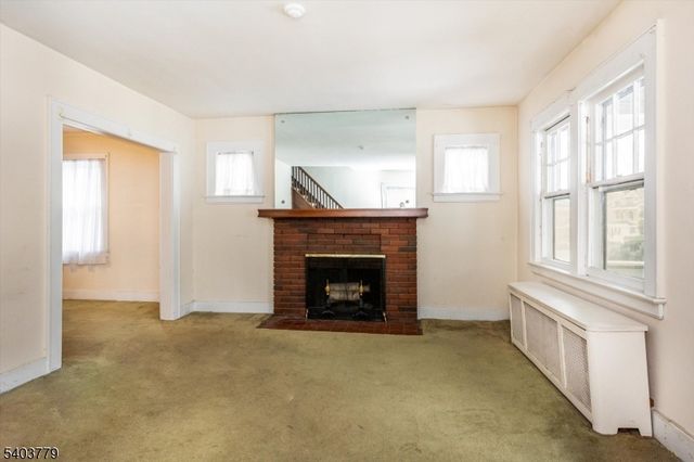 105 Midland Ave, Glen Ridge Boro Twp., NJ 07028