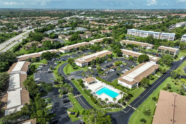 8121 S Woods CIR Unit 5, Fort Myers, FL 33919